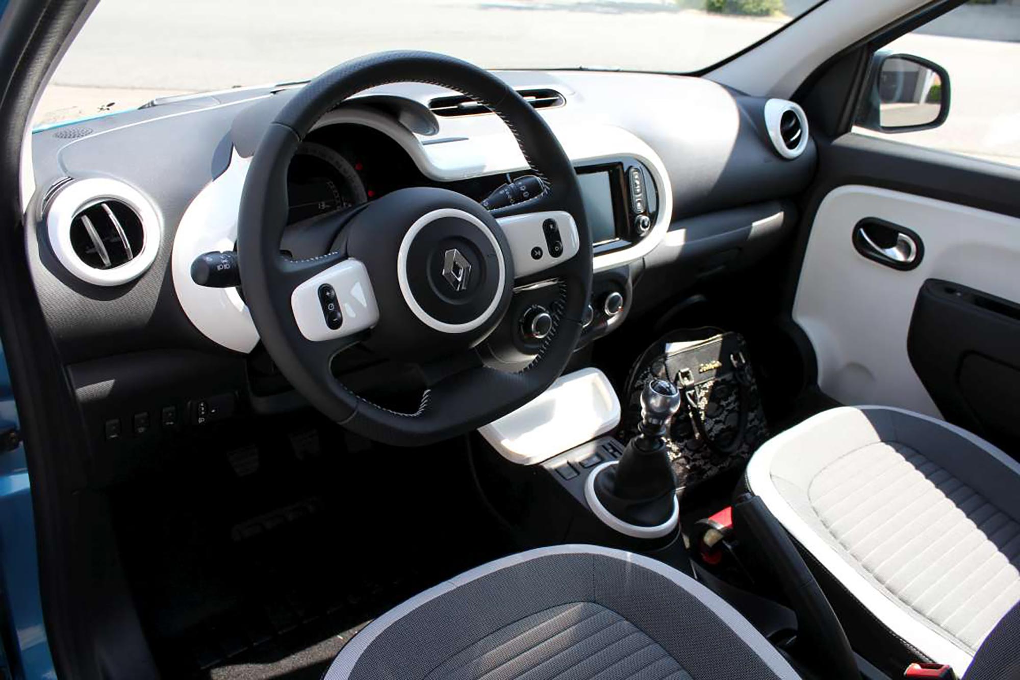 Renault Twingo Intens - Garage Goethals Wingene